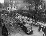 scaffold collapse 1950.jpg